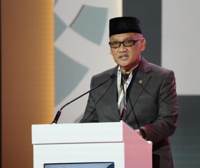 kepala-badan-penyelenggara-haji-republik-indonesia-bp-haji-ri-mochamad-irfan-yusuf-1744791847252_169